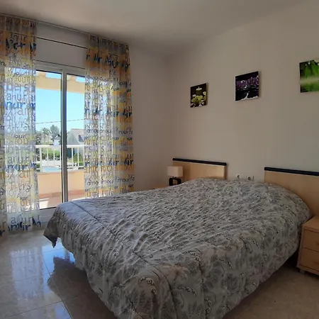 Villa Naomi Les Tres Cales